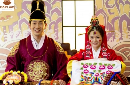 Muốn đăng ký kết hôn với người Hàn Quốc tại Việt Nam thì cần những giấy tờ gì?